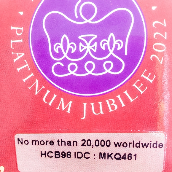 NIB/NRFB 70th Anniversary Queen Elizabeth II Platinum Jubilee Barbie Doll - Picture 3 of 3